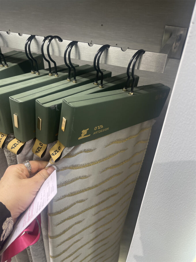 Luxury Fabric Swatch Hanger with Metal J-Hook for Curtain & Upholstery Samples