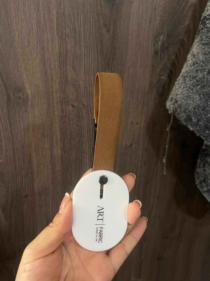 Customizable Fabric Sample Clips with Logo Tags | Home Textile Display Hooks for Curtain Upholstery