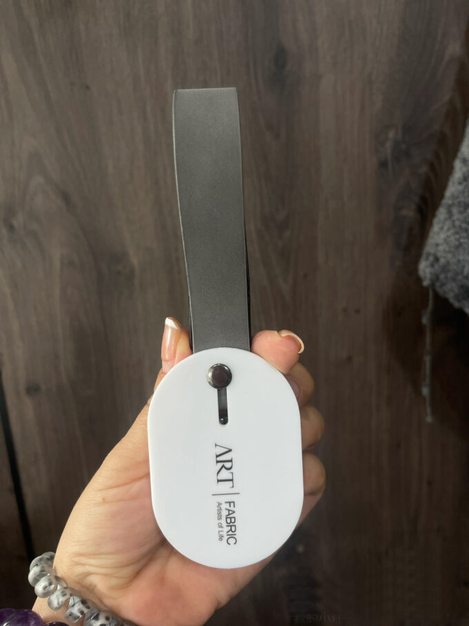 Customizable Fabric Sample Clips with Logo Tags | Home Textile Display Hooks for Curtain Upholstery