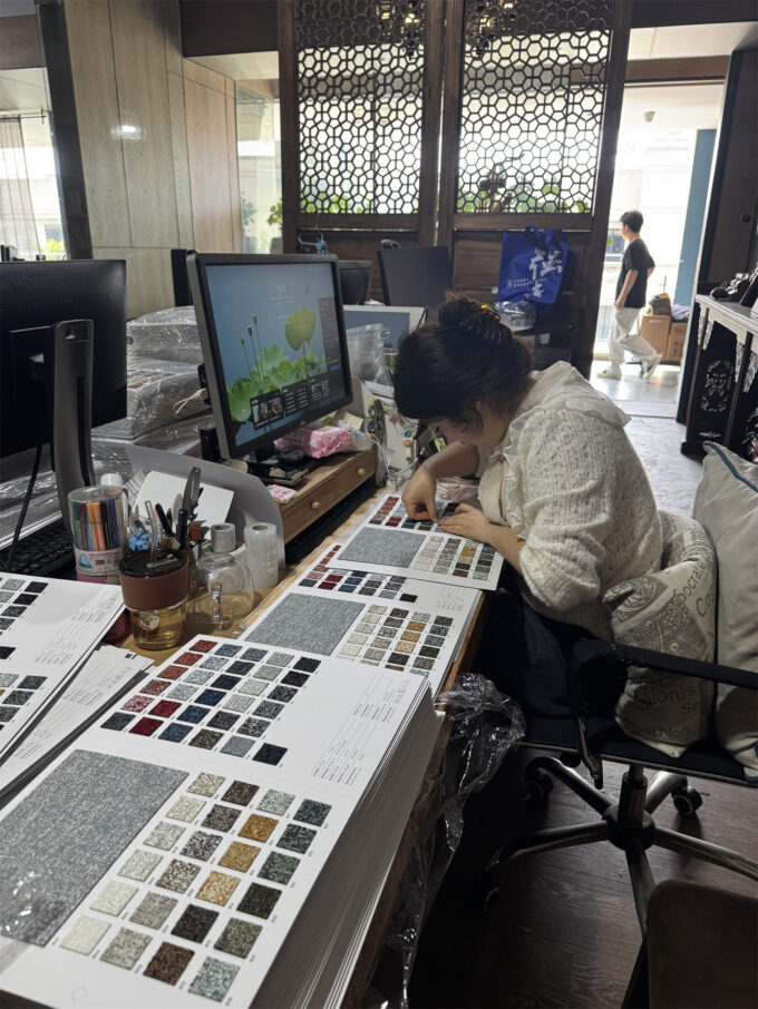 First sample testing for new textile display accessory designs